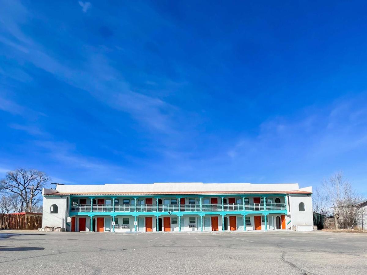 Taos Motor Lodge Ranchos de Taos Exterior photo