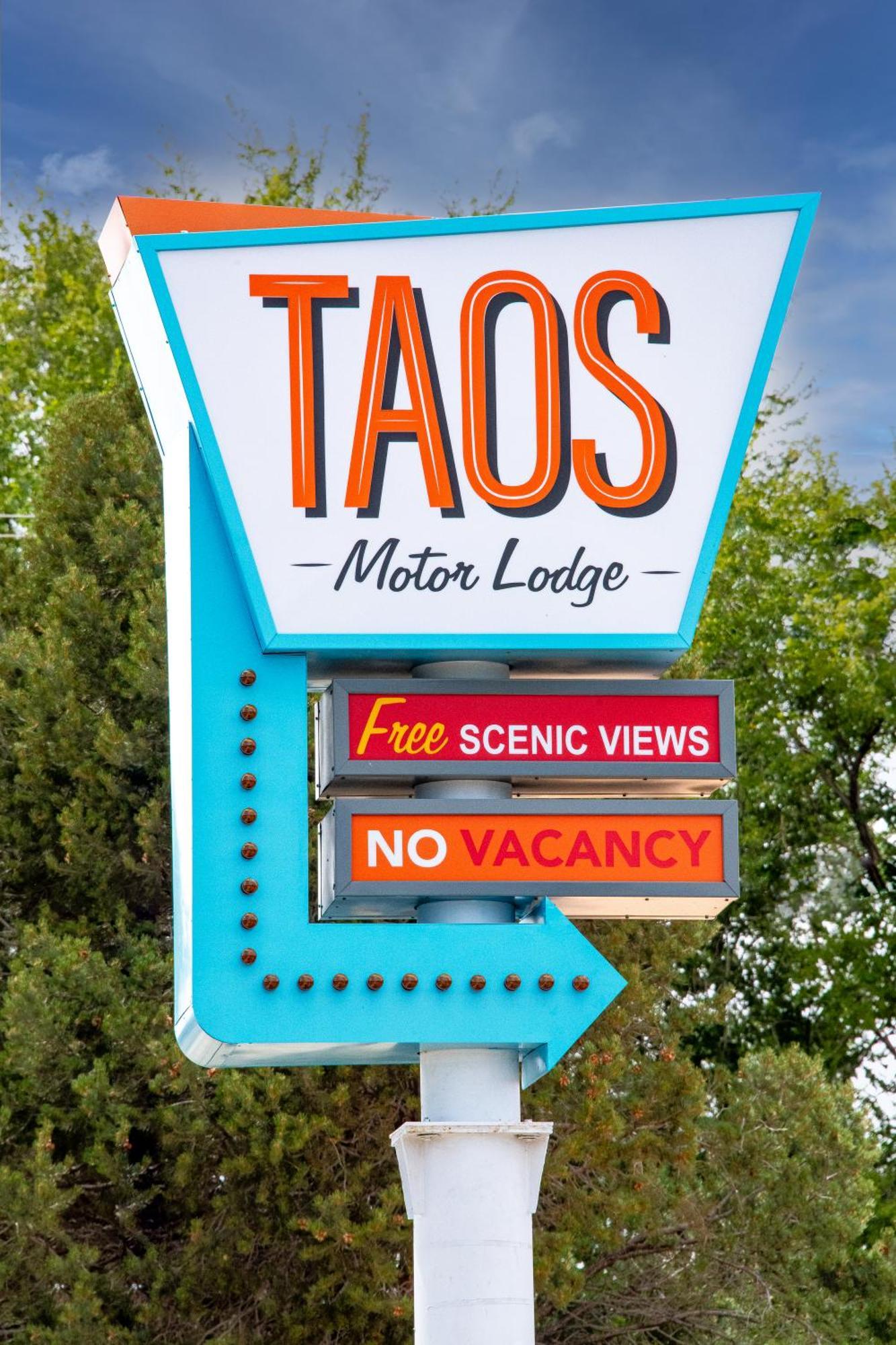 Taos Motor Lodge Ranchos de Taos Exterior photo